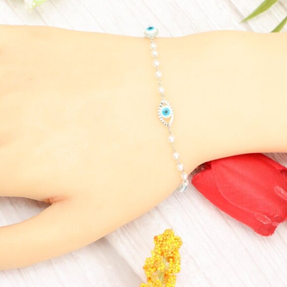 "Trendy Handmade Bracelet – A Thoughtful Gift for Girls & Women | UNVRC1407 - Picture 10 of 10